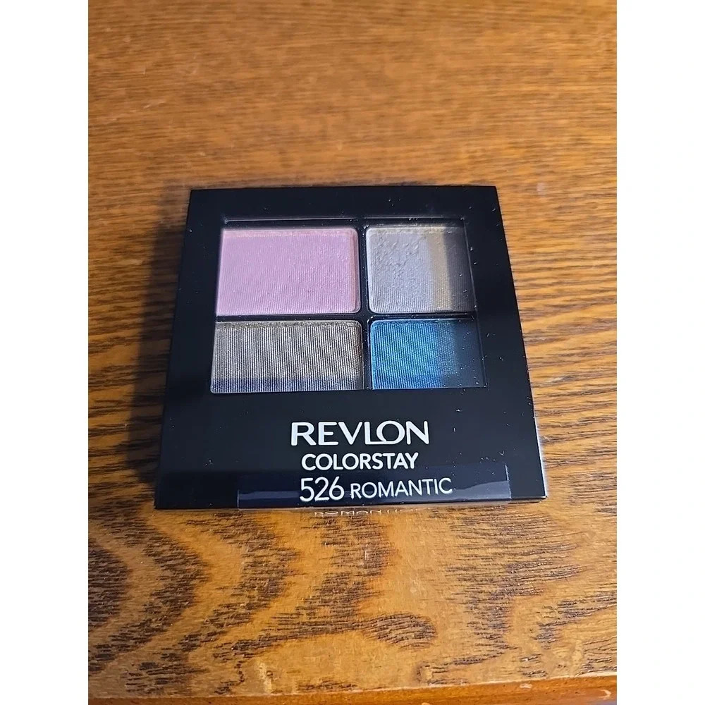 NEW Revlon Colorstay 16‎ Hour Eye Shadow-526 Romantic